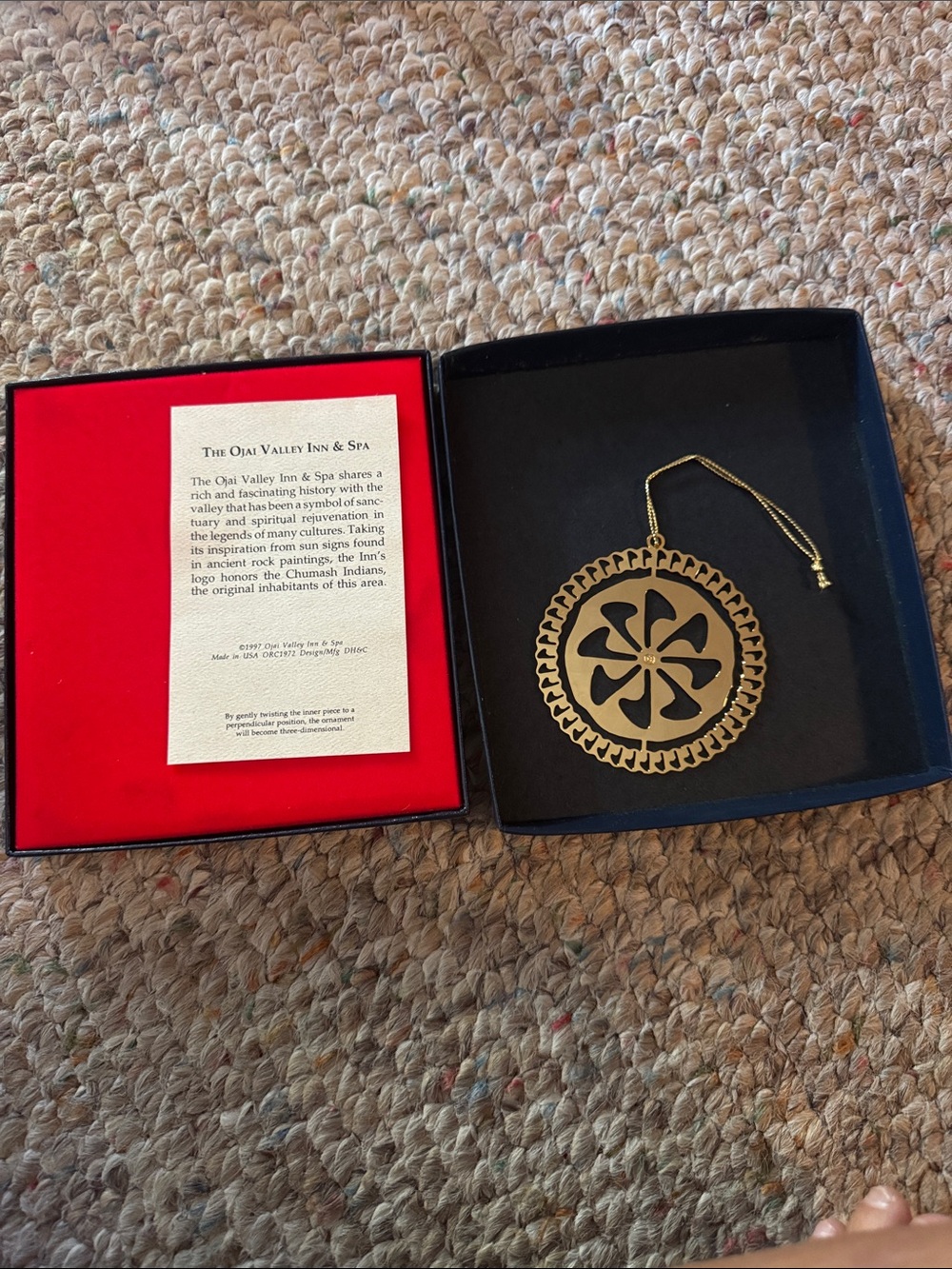 Ojai Ornament - Gold